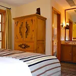 Hotel Chimayo De 4*