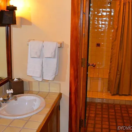Chimayo De Hotel 4*