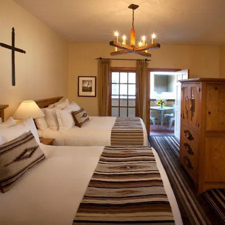 Hotel Chimayo De 4*